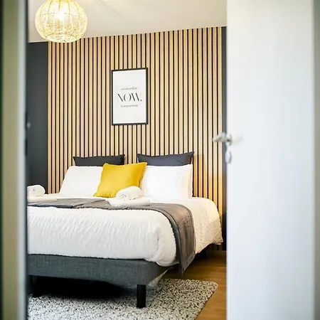 De Charme Avec Spa, Terrasse Et Grand Jardin, Au Coeur Des Vignobles Entre Moulins Et Vichy - Fr-1-489-507