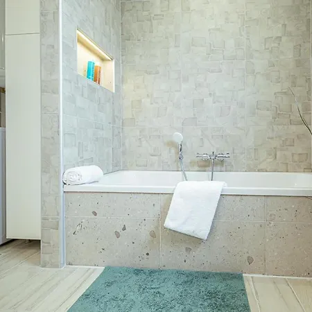 Holiday home Evasion Nature Au Coeur Des Vignobles Avec - Fr-1-489-507 *